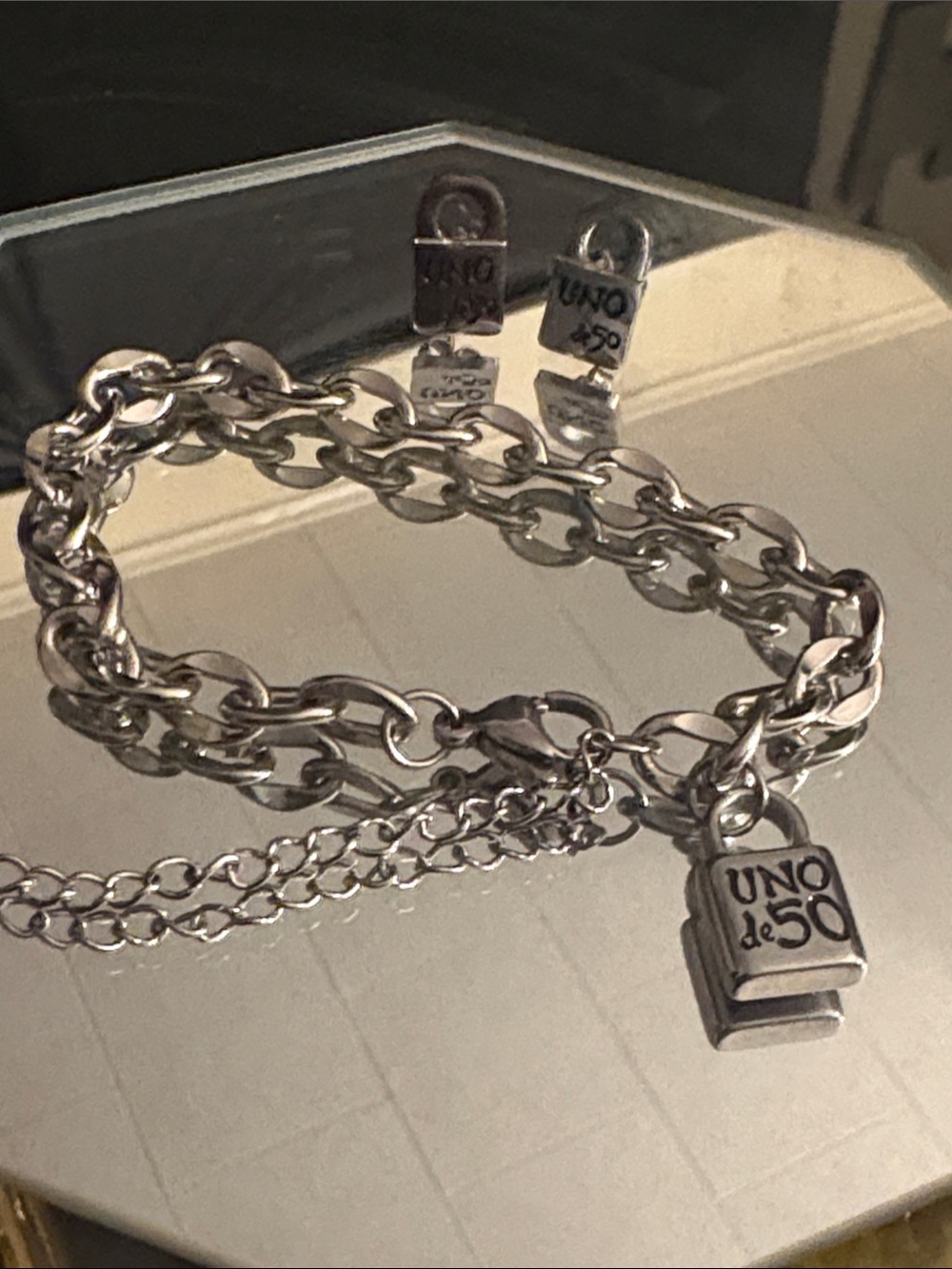 UNO de 50 Silver Padlock Chain Bracelet & Earrings